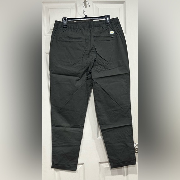 Vuori Men's Large Vintage Ripstop Pant Balsam Grey NWT Cuffed Cotton Durable - Picture 6 of 7